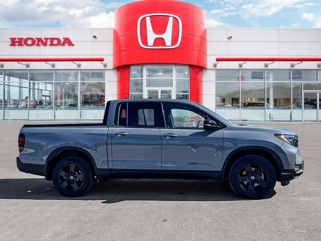 2025 Honda Ridgeline Black Edition Photo