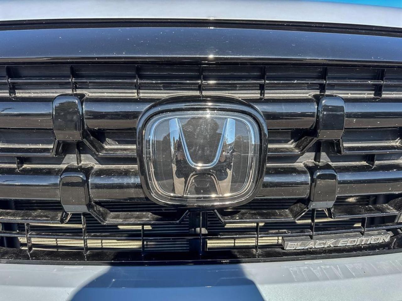 2025 Honda Ridgeline Black Edition Photo