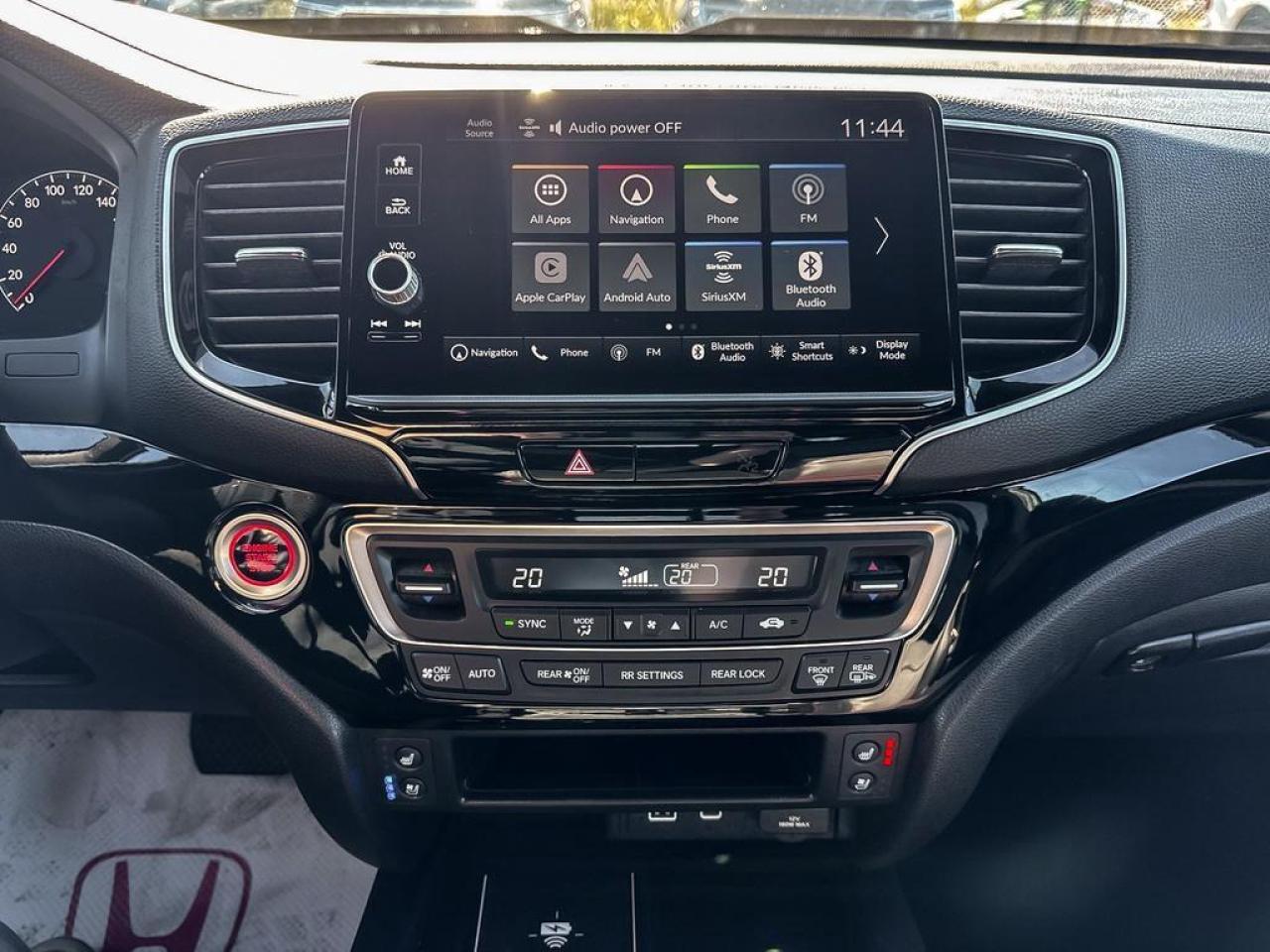 2025 Honda Ridgeline Black Edition Photo