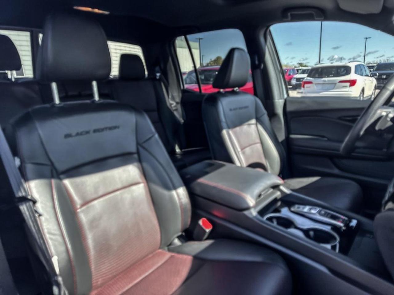 2025 Honda Ridgeline Black Edition Photo