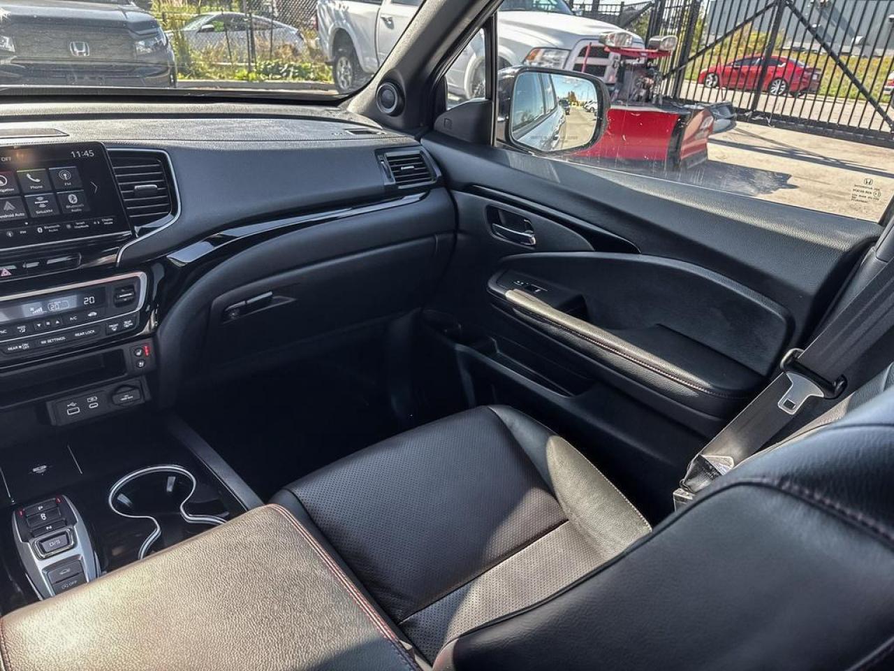 2025 Honda Ridgeline Black Edition Photo