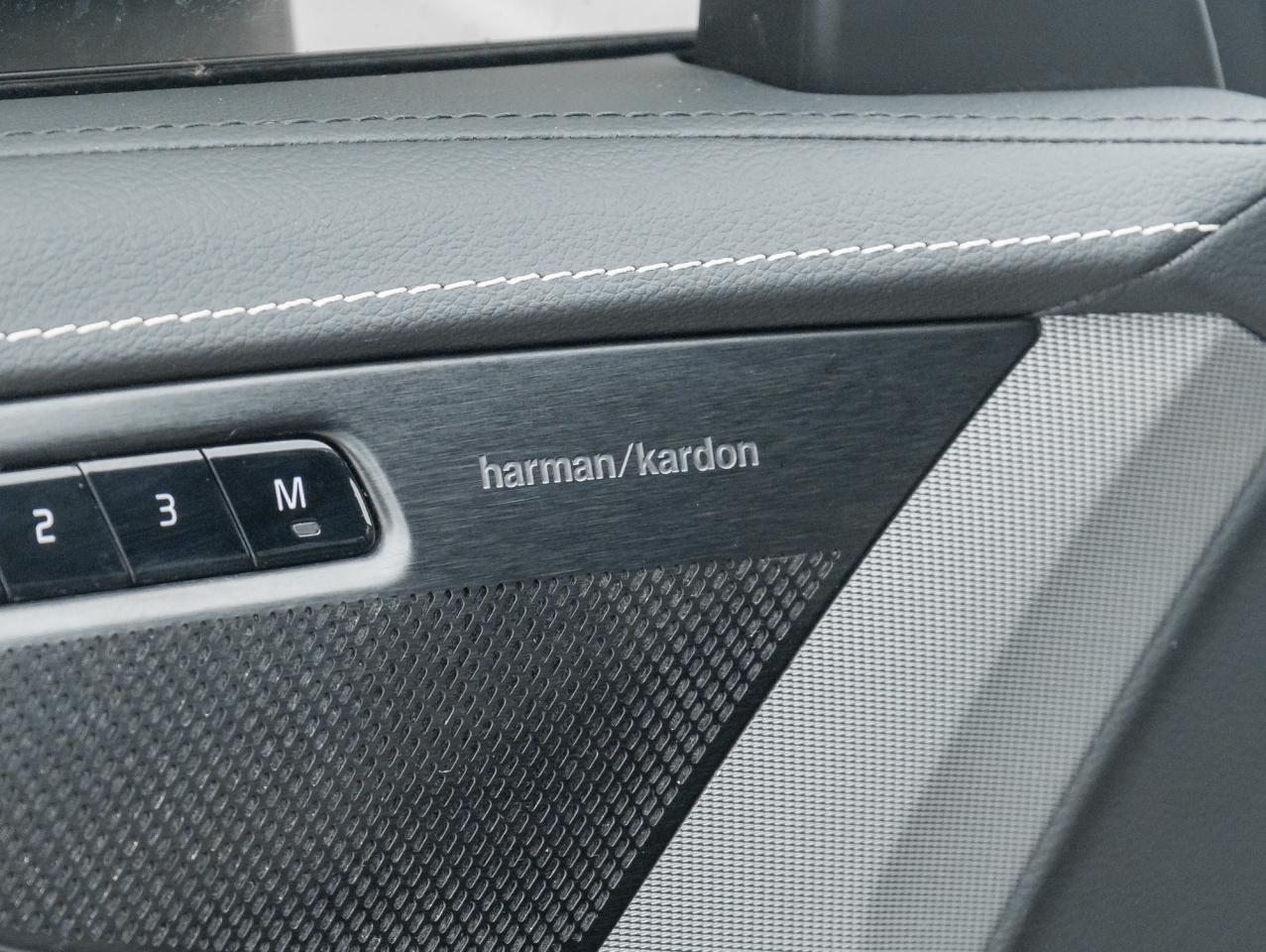 2022 Volvo XC90 T6 AWD R-Design 22"ALLOY WHEELS  NAPPA LEATHER CPO Photo