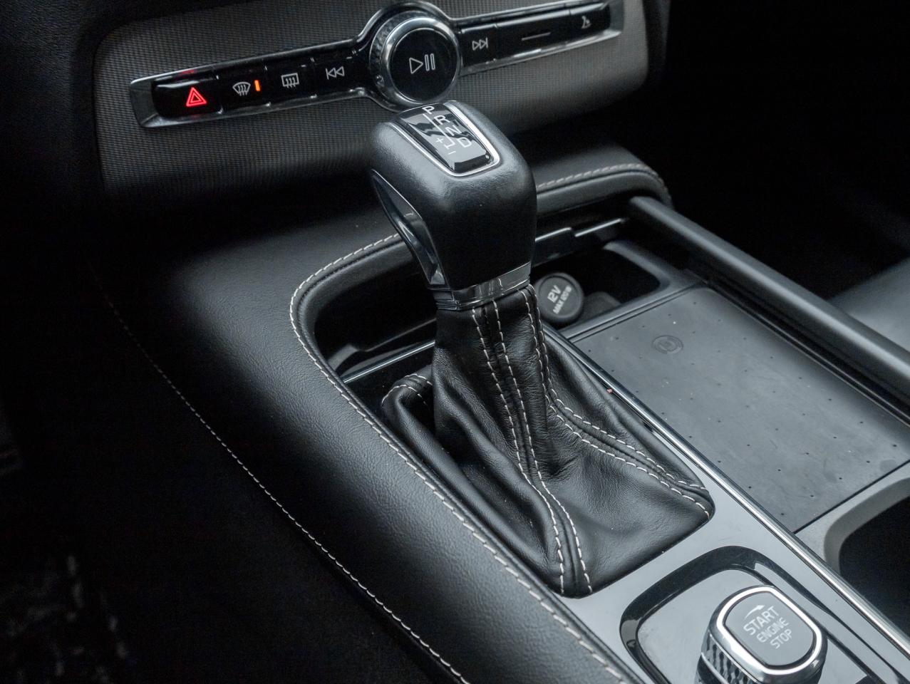 2022 Volvo XC90 T6 AWD R-Design 22"ALLOY WHEELS  NAPPA LEATHER CPO Photo