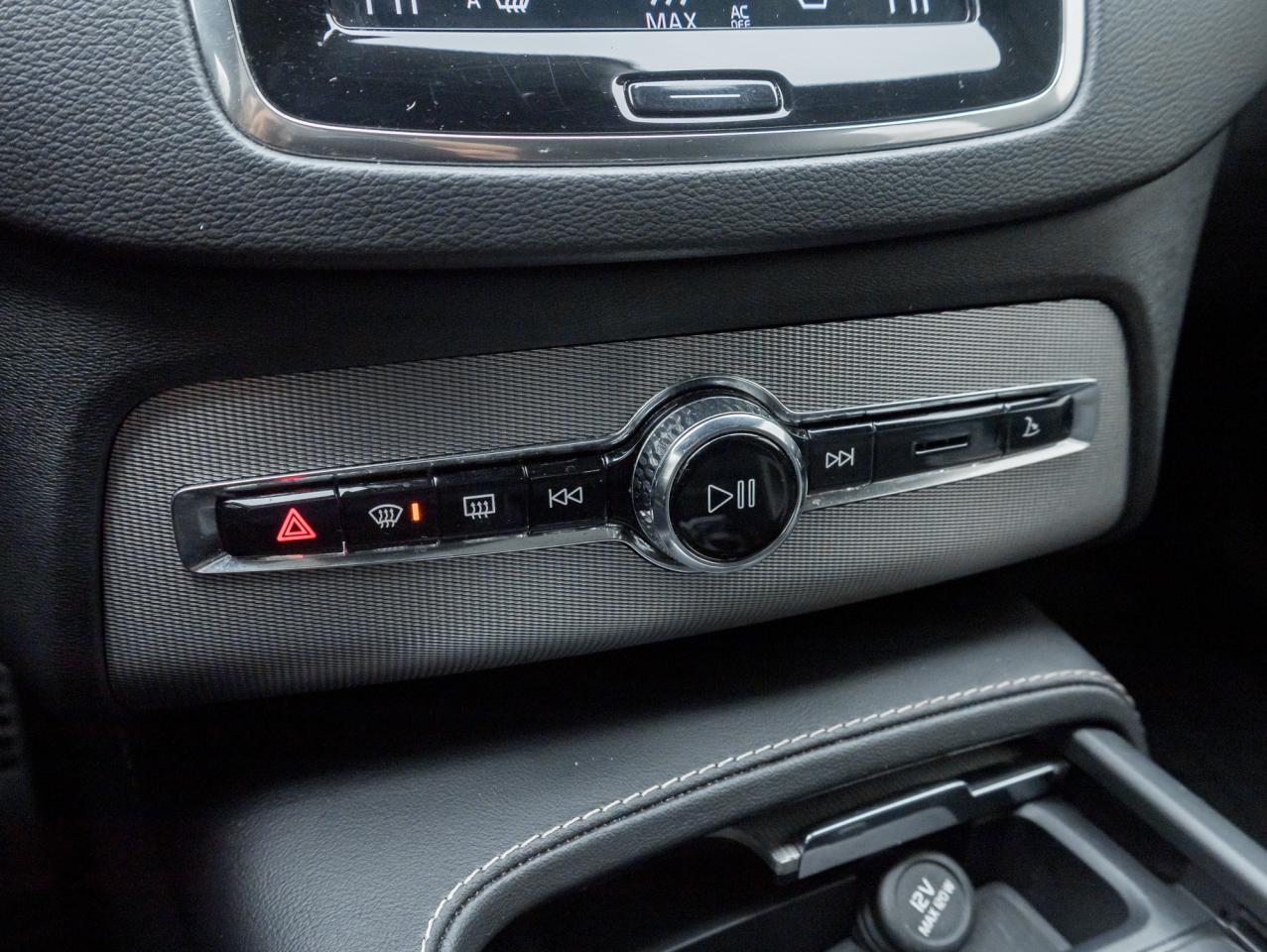 2022 Volvo XC90 T6 AWD R-Design 22"ALLOY WHEELS  NAPPA LEATHER CPO Photo