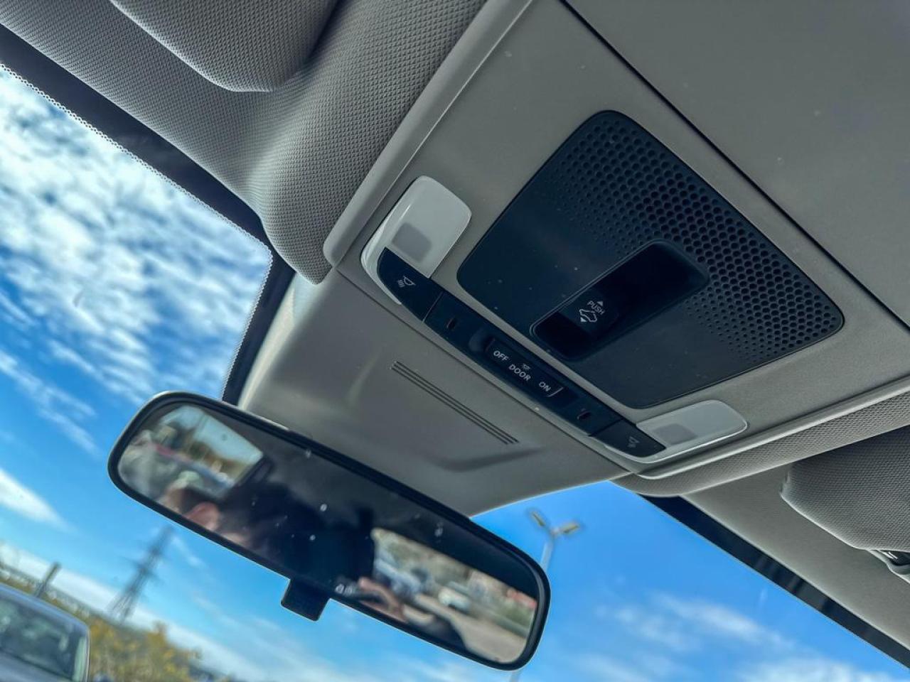 2025 Honda CR-V Sport Photo