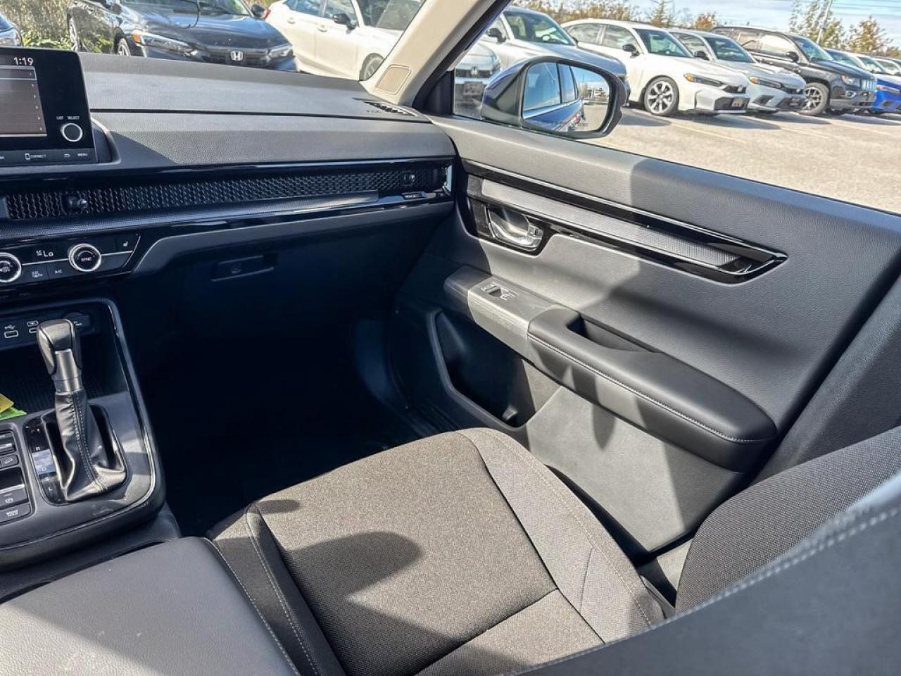 2025 Honda CR-V Sport Photo