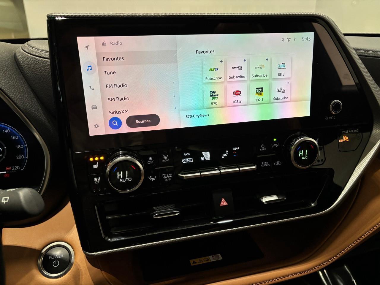 2025 Toyota Highlander Hybrid LIMITED Photo