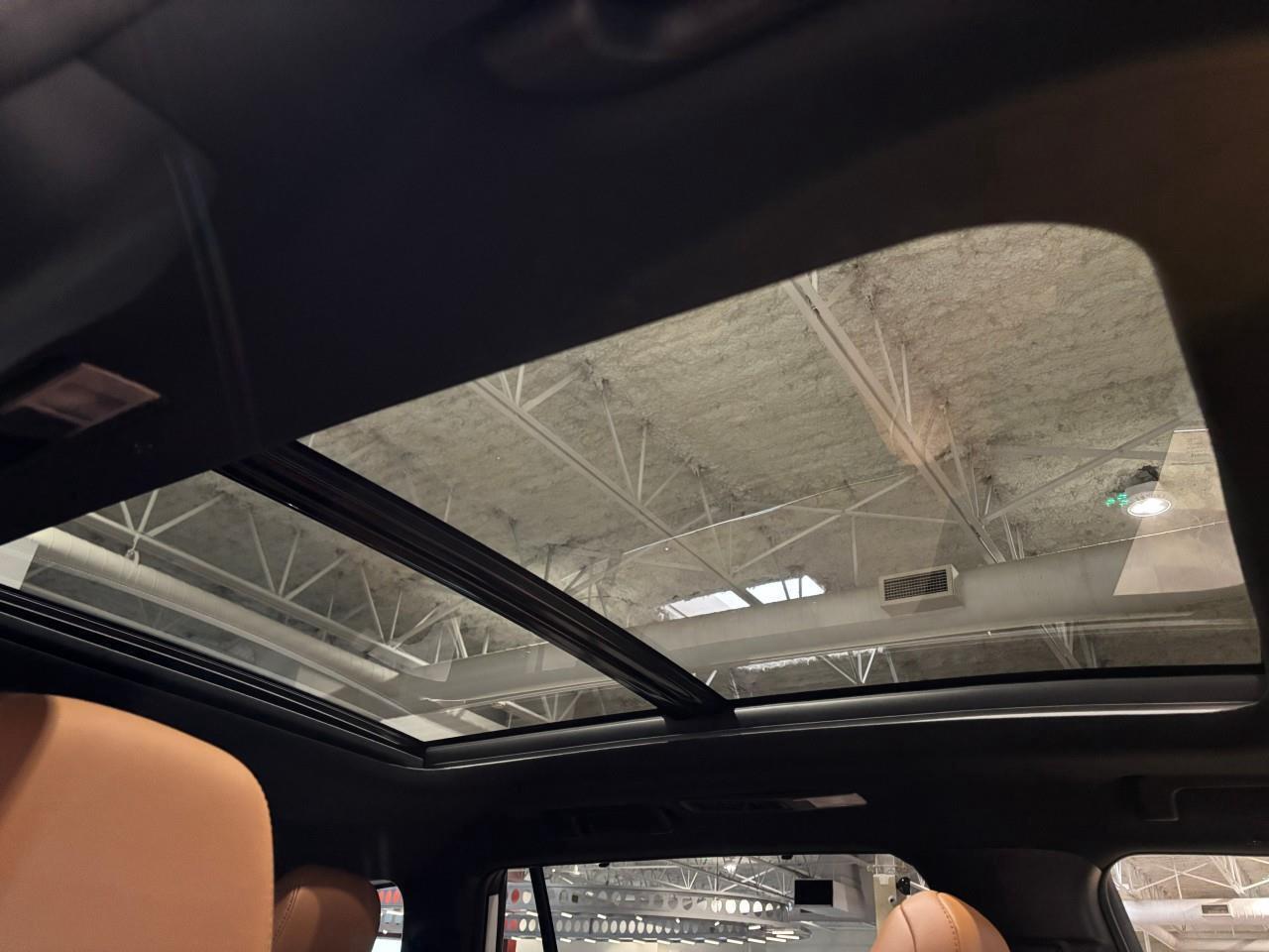 2025 Toyota Highlander Hybrid LIMITED Photo