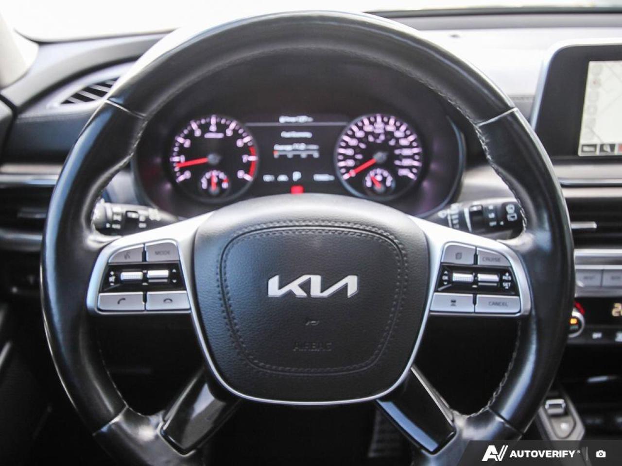 2022 Kia Telluride SX   AWD   Apple CarPlay   Heated & Cooled Seats Photo