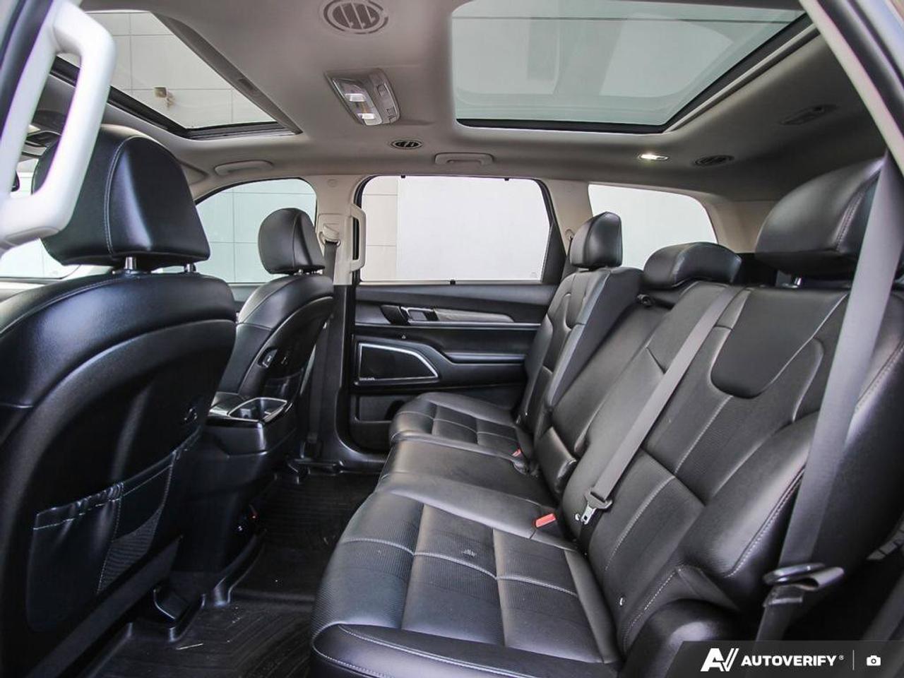 2022 Kia Telluride SX   AWD   Apple CarPlay   Heated & Cooled Seats Photo