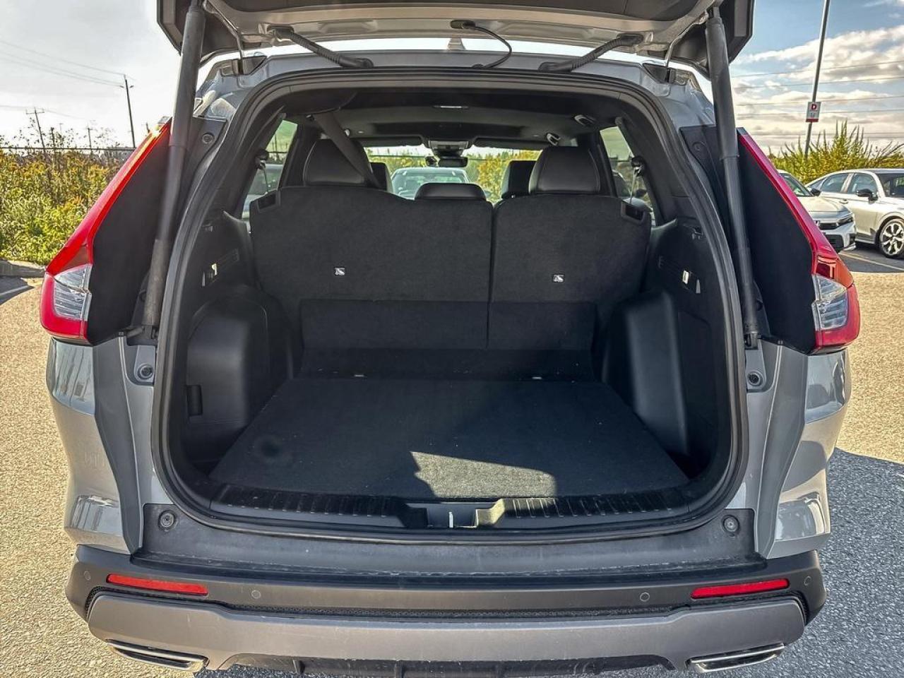 2025 Honda CR-V Hybrid Touring Photo