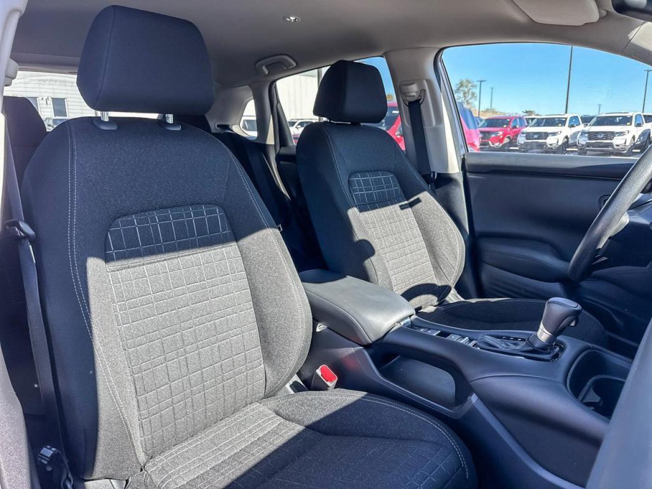 2024 Honda HR-V LX Photo