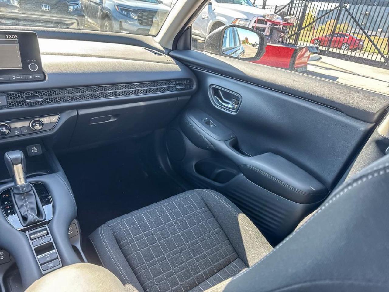 2024 Honda HR-V LX Photo