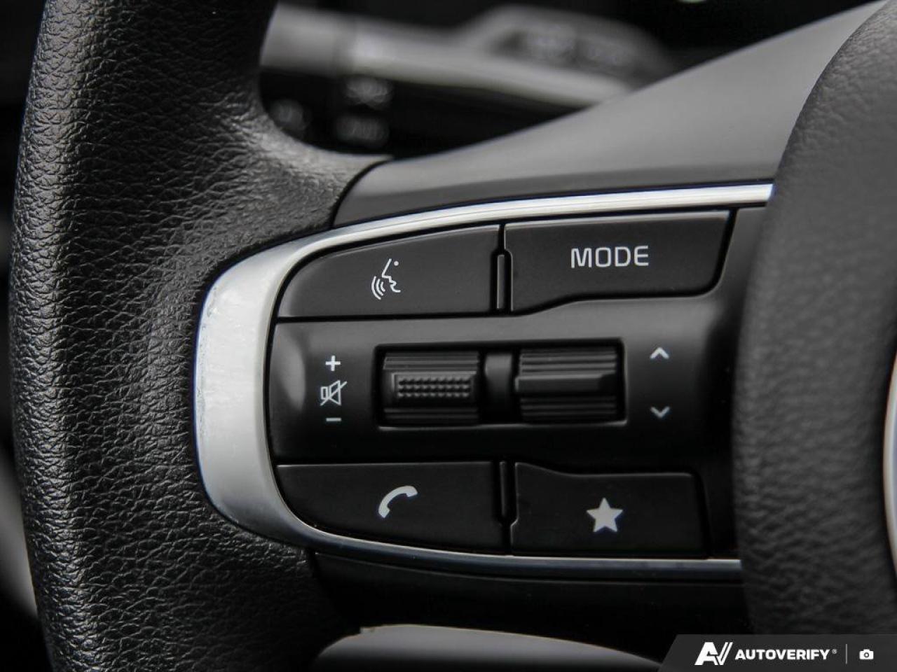 2025 Kia Sportage LX   AWD   Heated Seats   Apple CarPlay   Backup C Photo