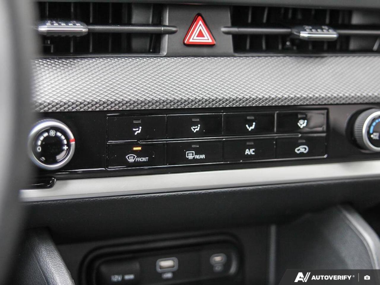 2025 Kia Sportage LX   AWD   Heated Seats   Apple CarPlay   Backup C Photo