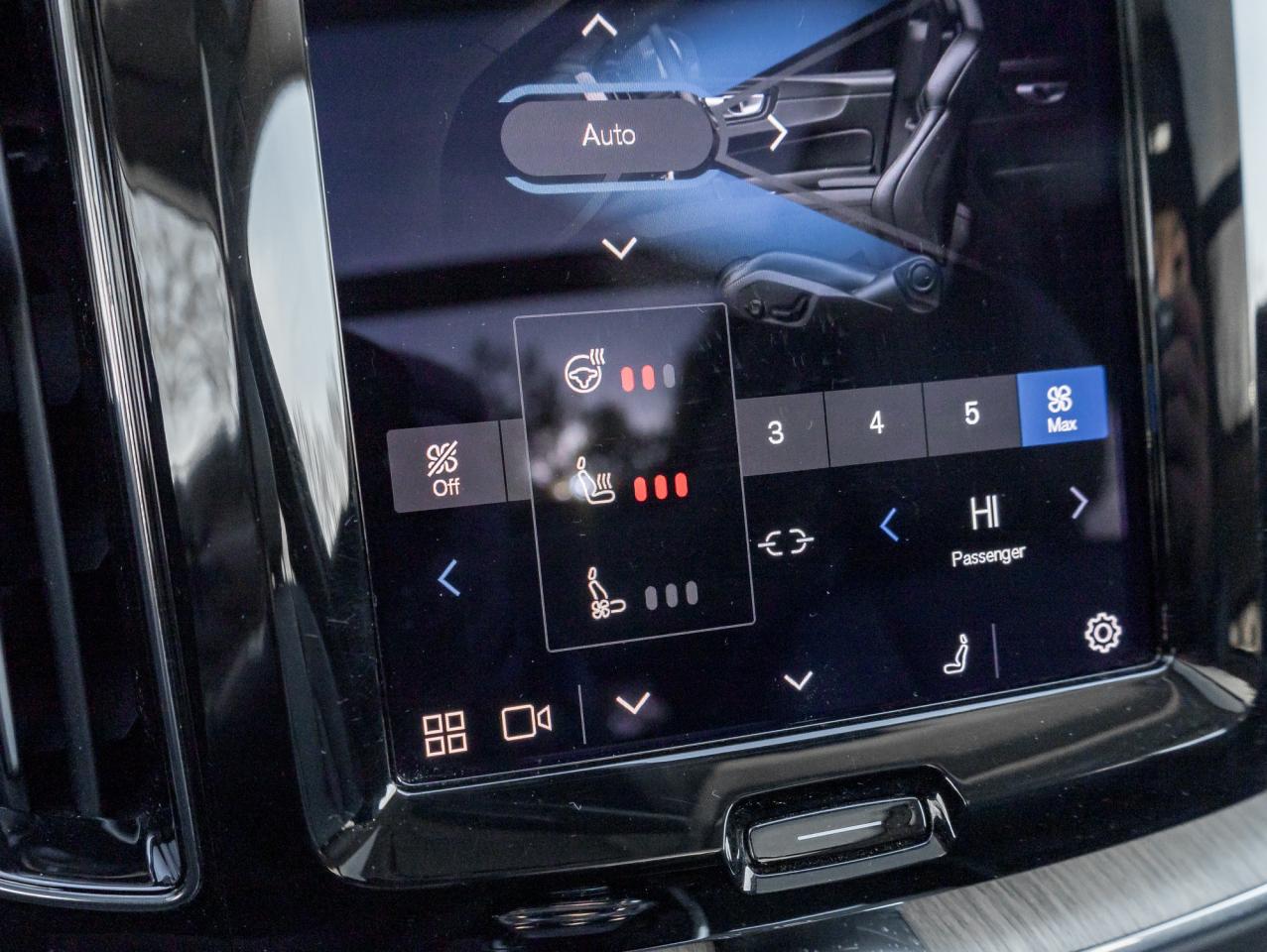 2022 Volvo XC60 B6 AWD INSCRIPTION-BOWERS & WILKINS-CPO-OFF LEASE Photo