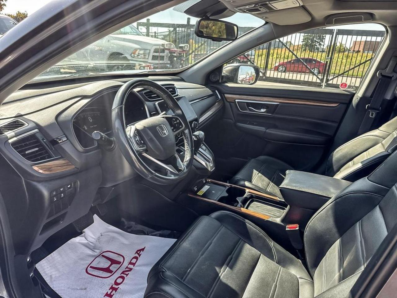 2021 Honda CR-V Touring Photo