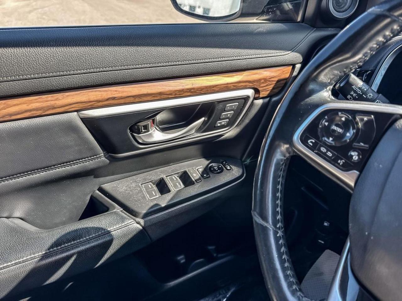 2021 Honda CR-V Touring Photo