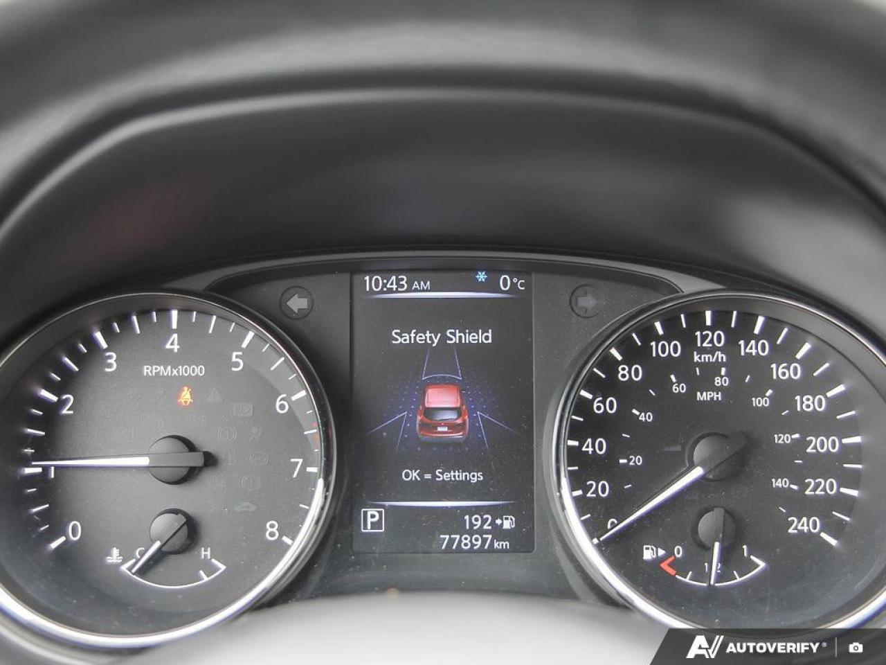 2018 Nissan Rogue SV Photo