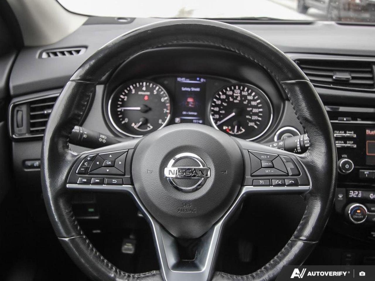 2018 Nissan Rogue SV Photo