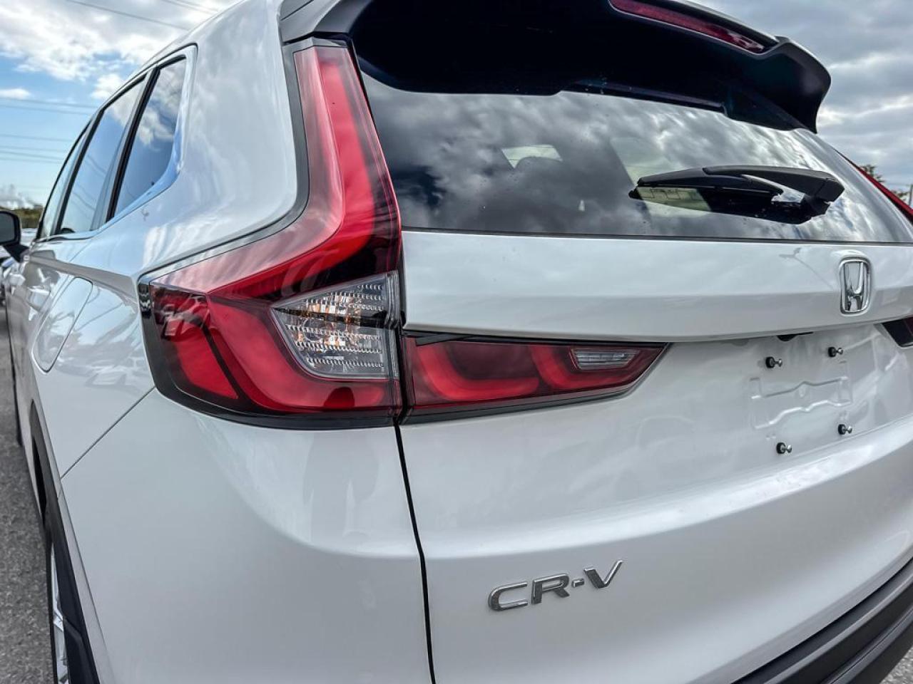 2025 Honda CR-V LX Photo