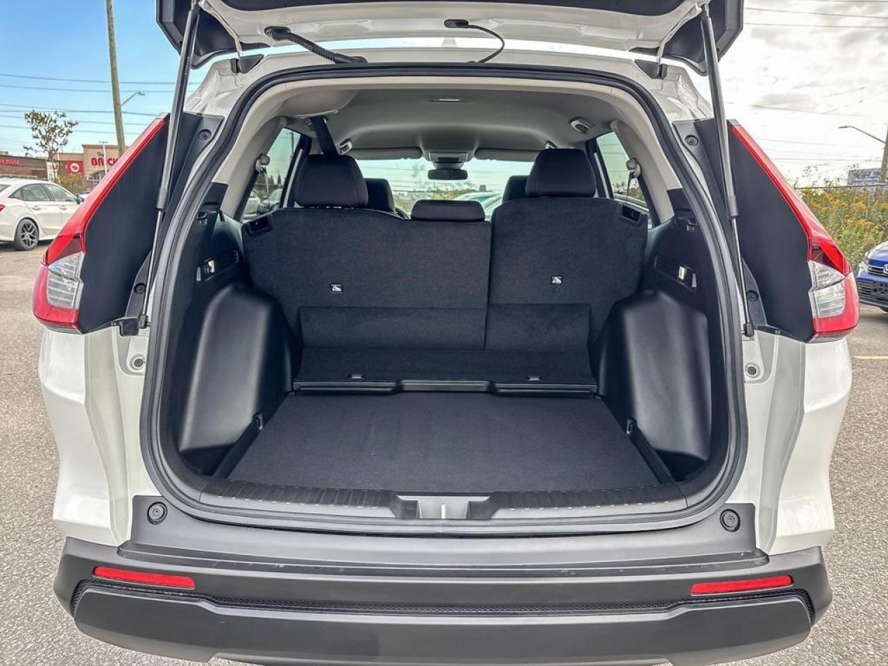 2025 Honda CR-V LX Photo