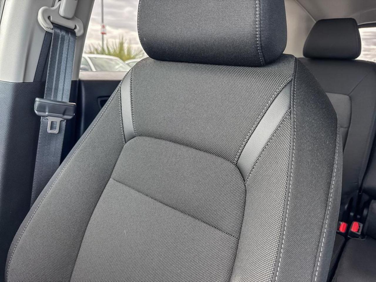 2025 Honda CR-V LX Photo