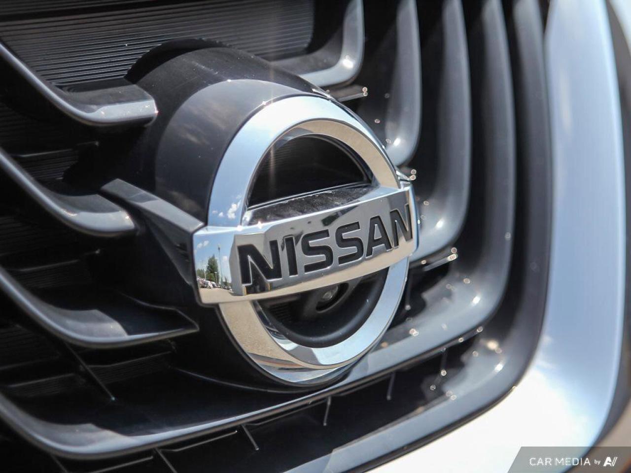 2017 Nissan Murano Platinum   V6   AWD   Leather   Sunroof   Navigati Photo