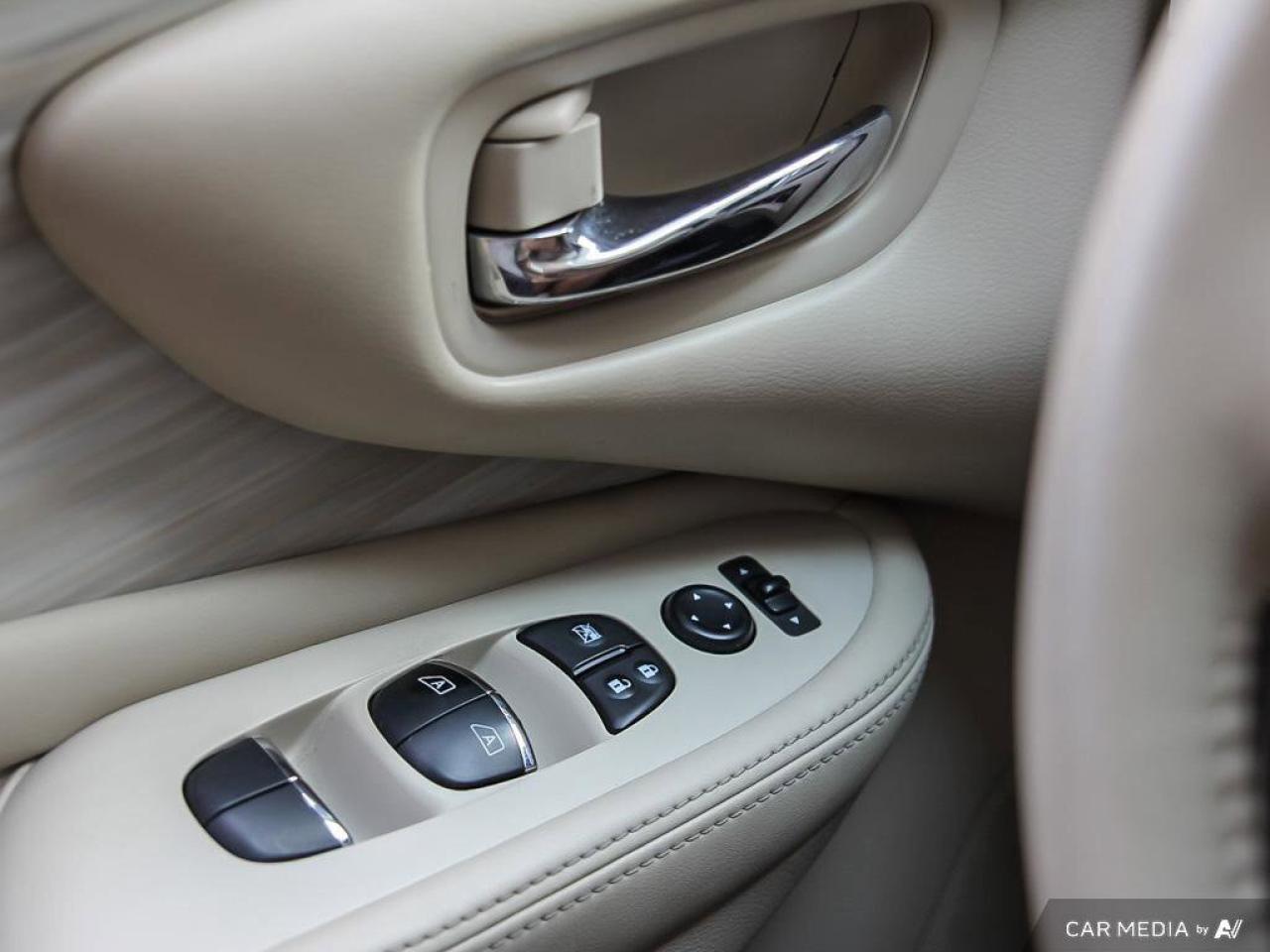 2017 Nissan Murano Platinum   V6   AWD   Leather   Sunroof   Navigati Photo