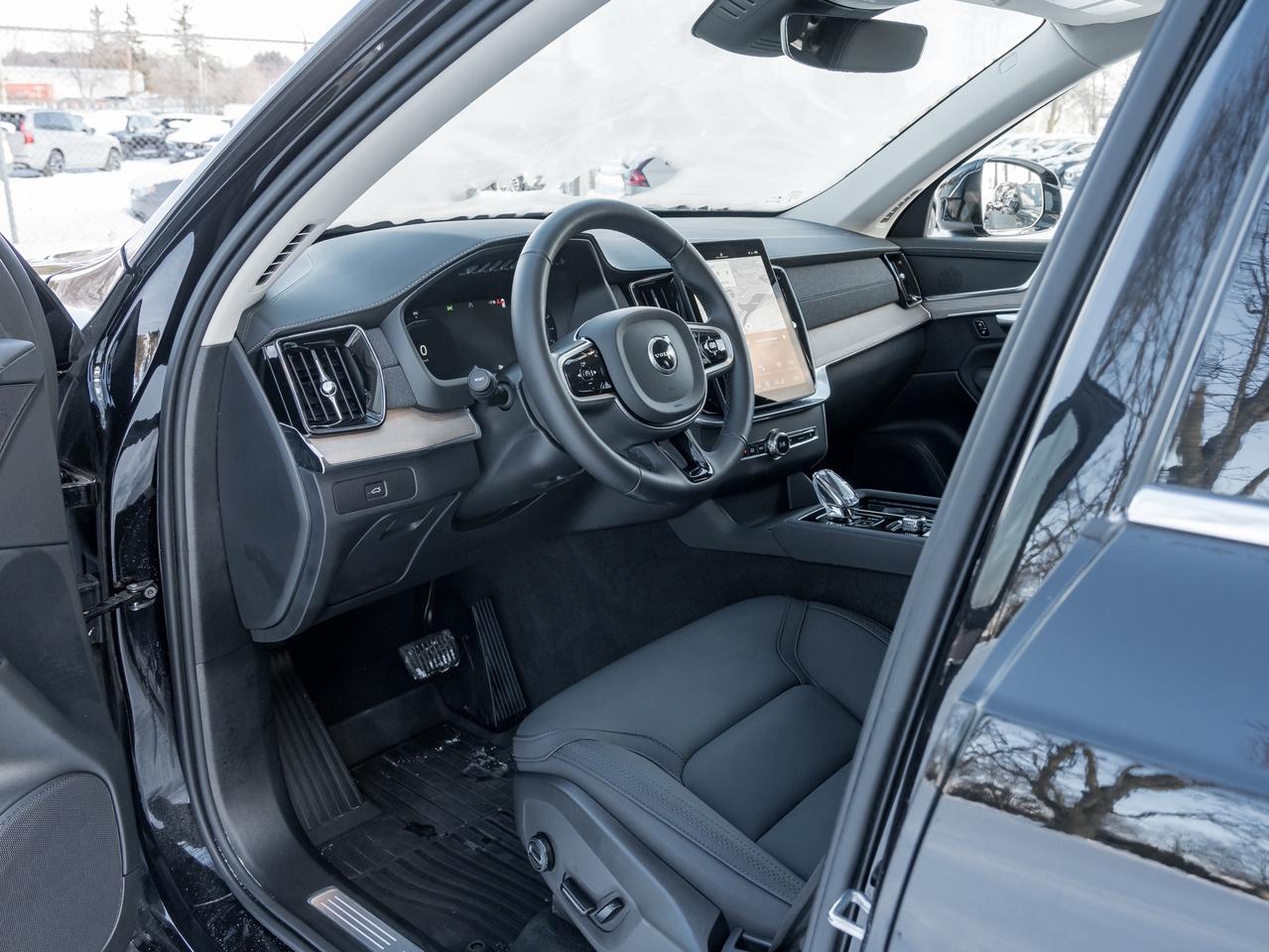 2025 Volvo XC90 2025.5 B6 AWD Plus 7-Seater  NEARLY NEW  CPO Photo