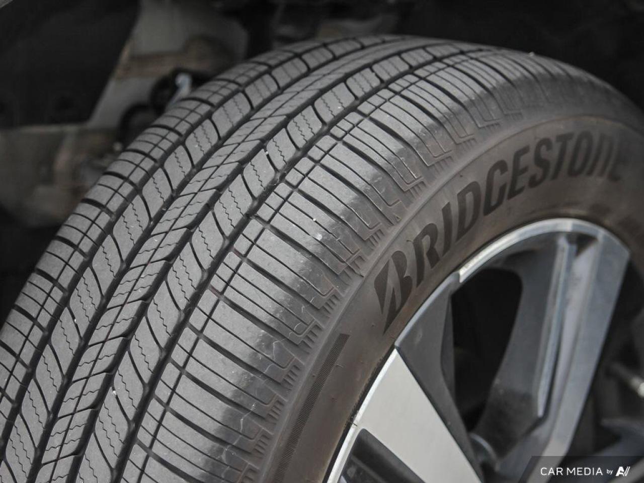 2025 Nissan Rogue SL   AWD   Apple CarPlay   Heated Seats   Remote S Photo