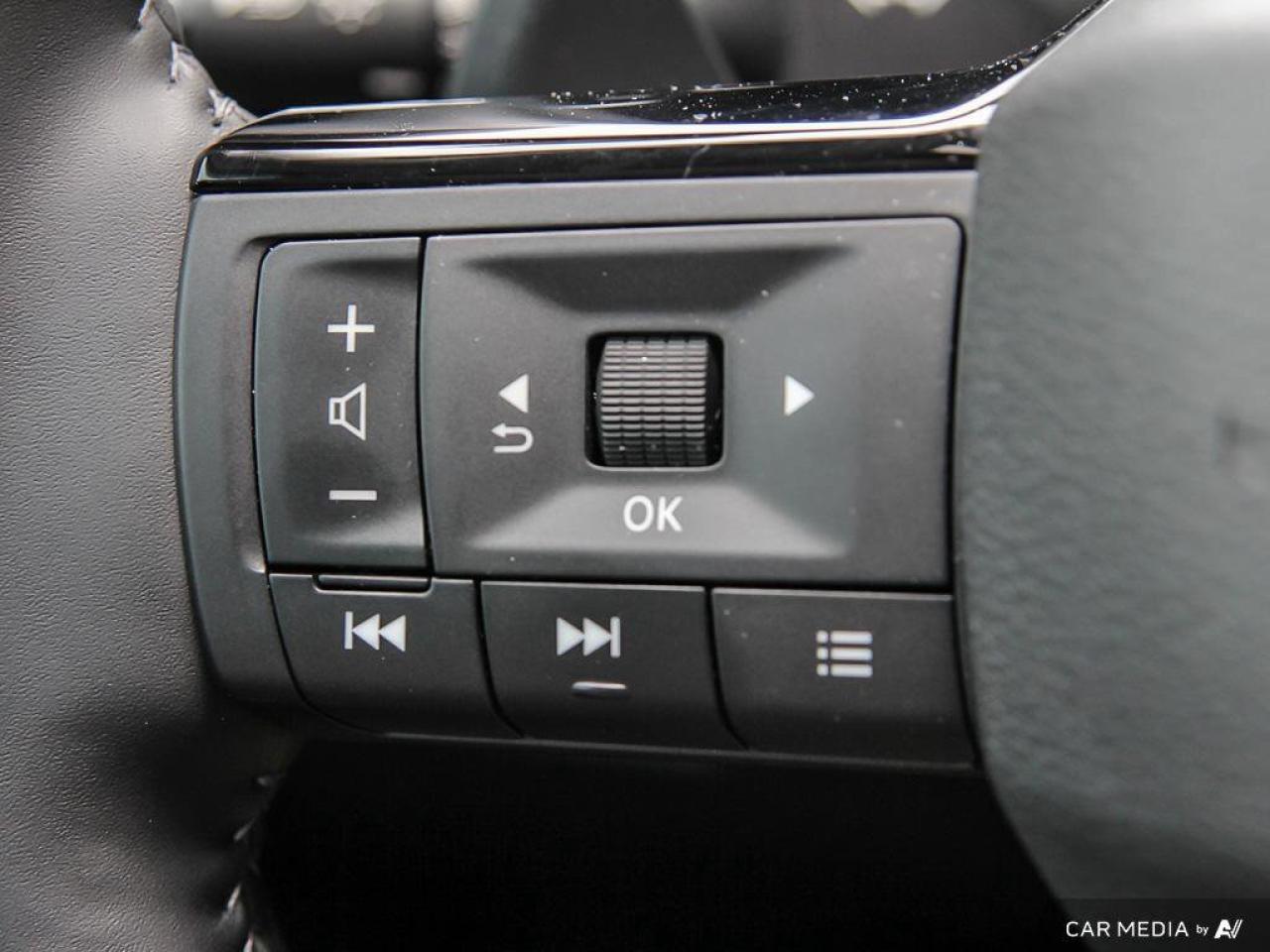 2025 Nissan Rogue SL   AWD   Apple CarPlay   Heated Seats   Remote S Photo