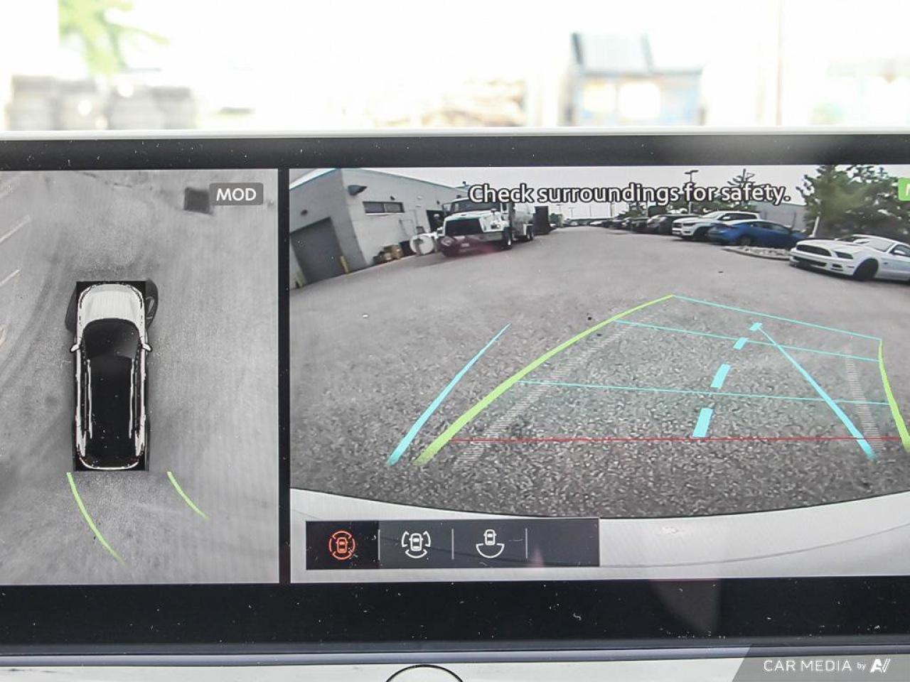 2025 Nissan Rogue SL   AWD   Apple CarPlay   Heated Seats   Remote S Photo