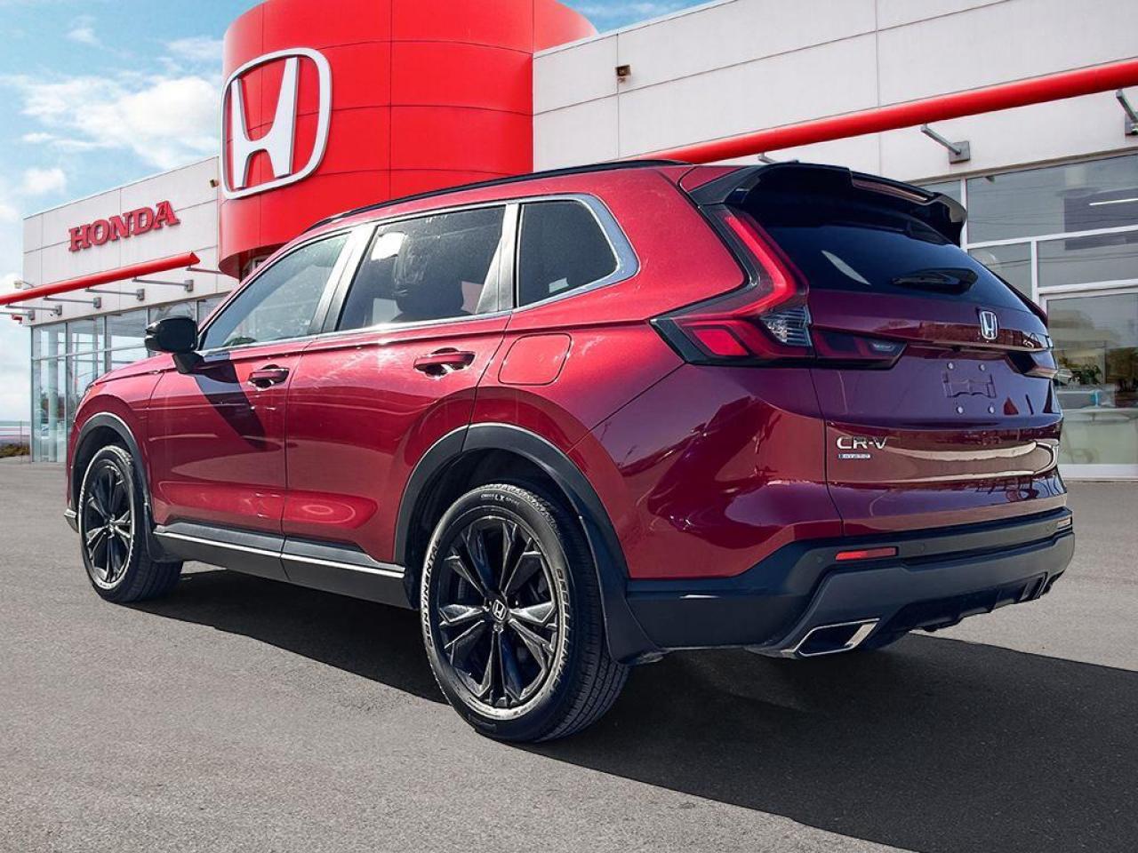 2023 Honda CR-V Hybrid Touring Photo3