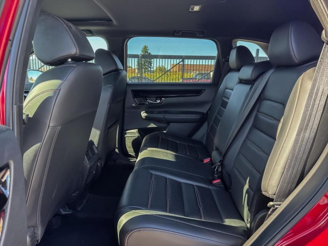 2023 Honda CR-V Hybrid Touring Photo