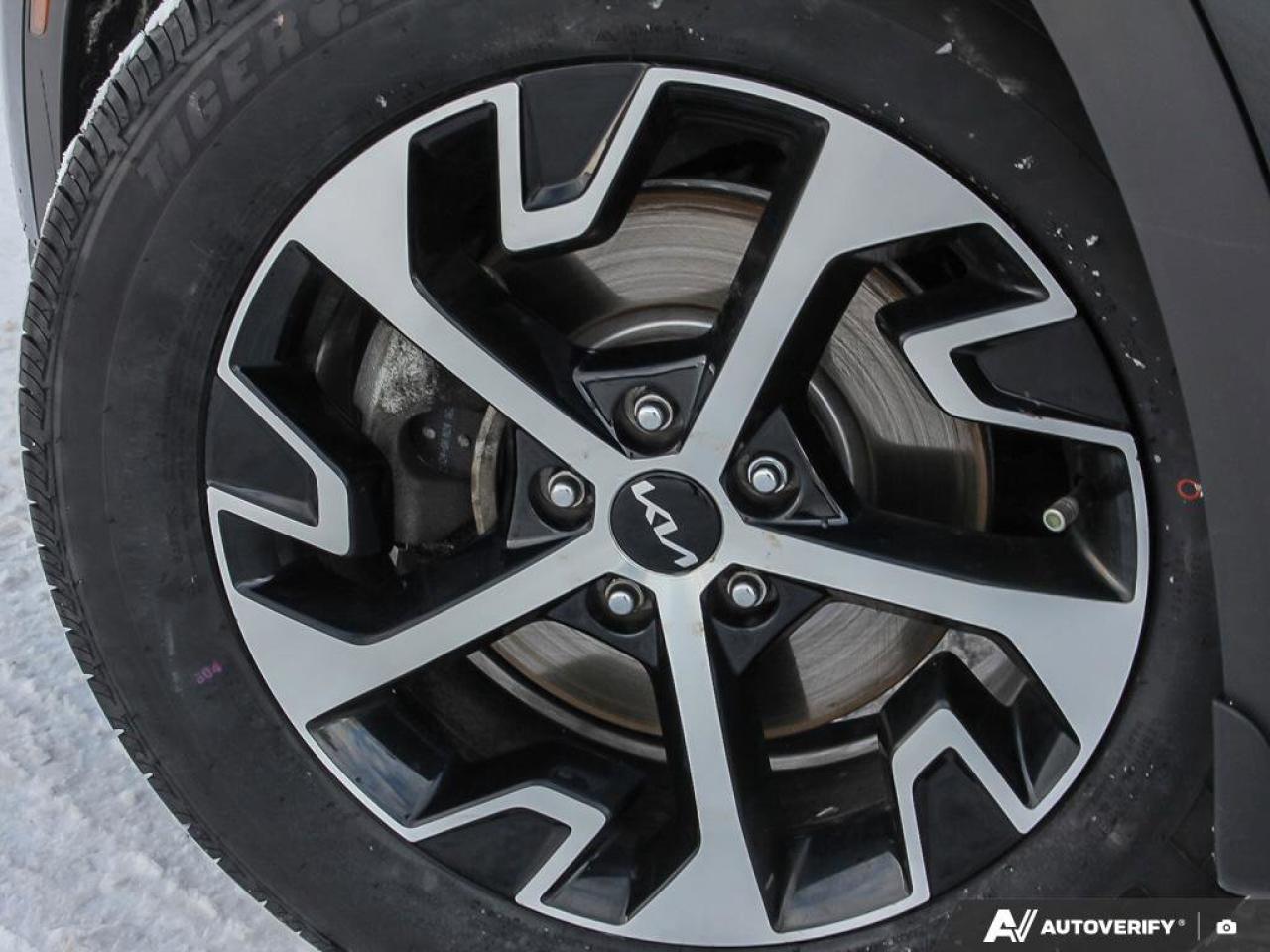 2023 Kia Sportage EX   Apple CarPlay   Backup Camera   Heated Seats Photo