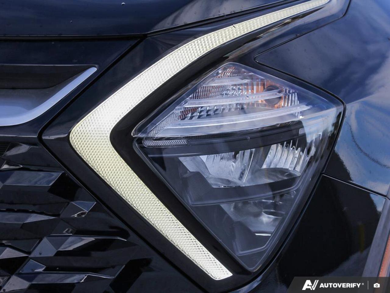 2023 Kia Sportage EX   Apple CarPlay   Backup Camera   Heated Seats Photo