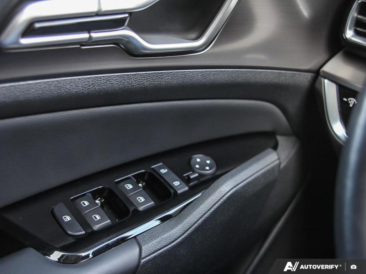 2023 Kia Sportage EX   Apple CarPlay   Backup Camera   Heated Seats Photo