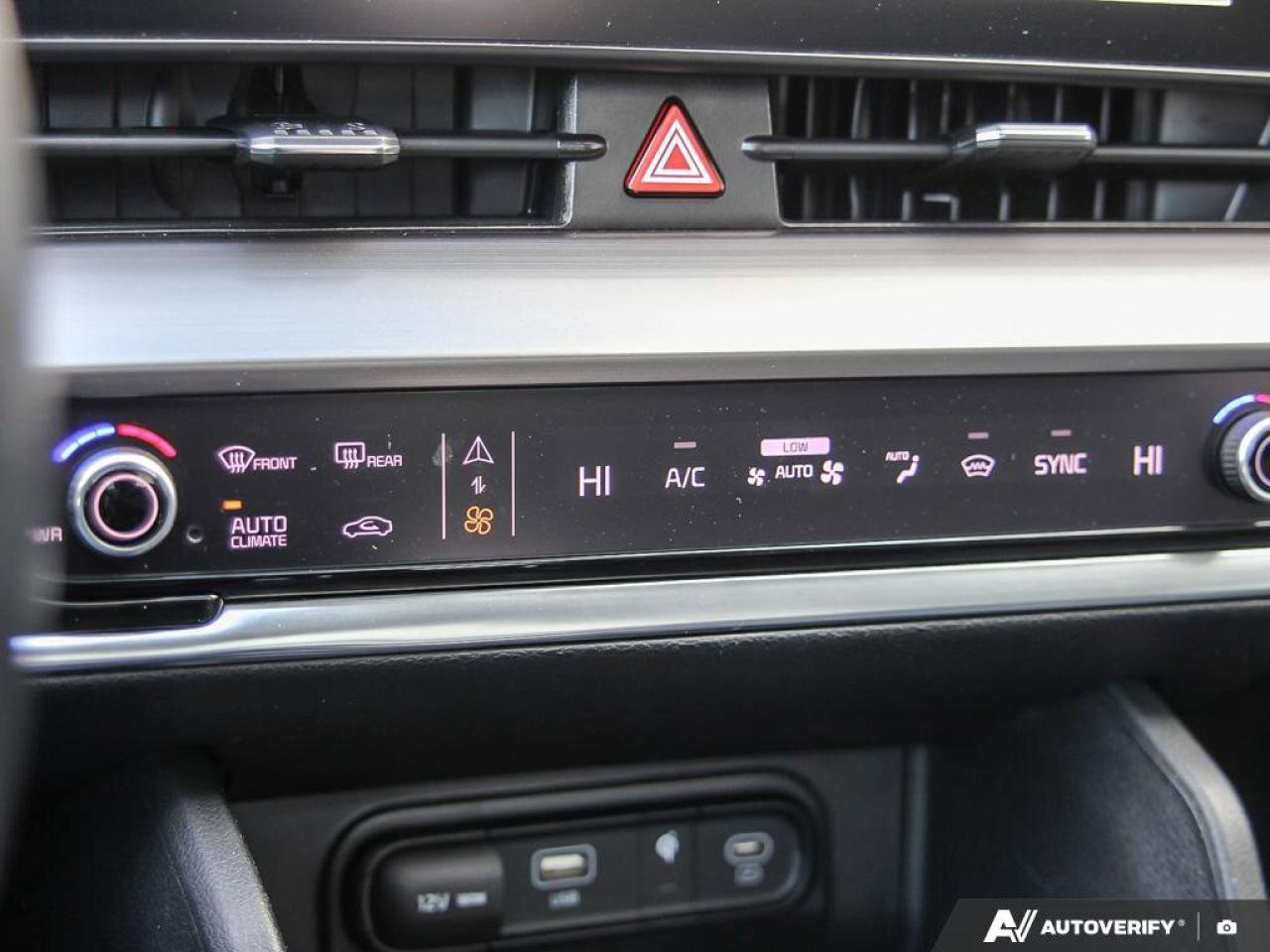 2023 Kia Sportage EX   Apple CarPlay   Backup Camera   Heated Seats Photo