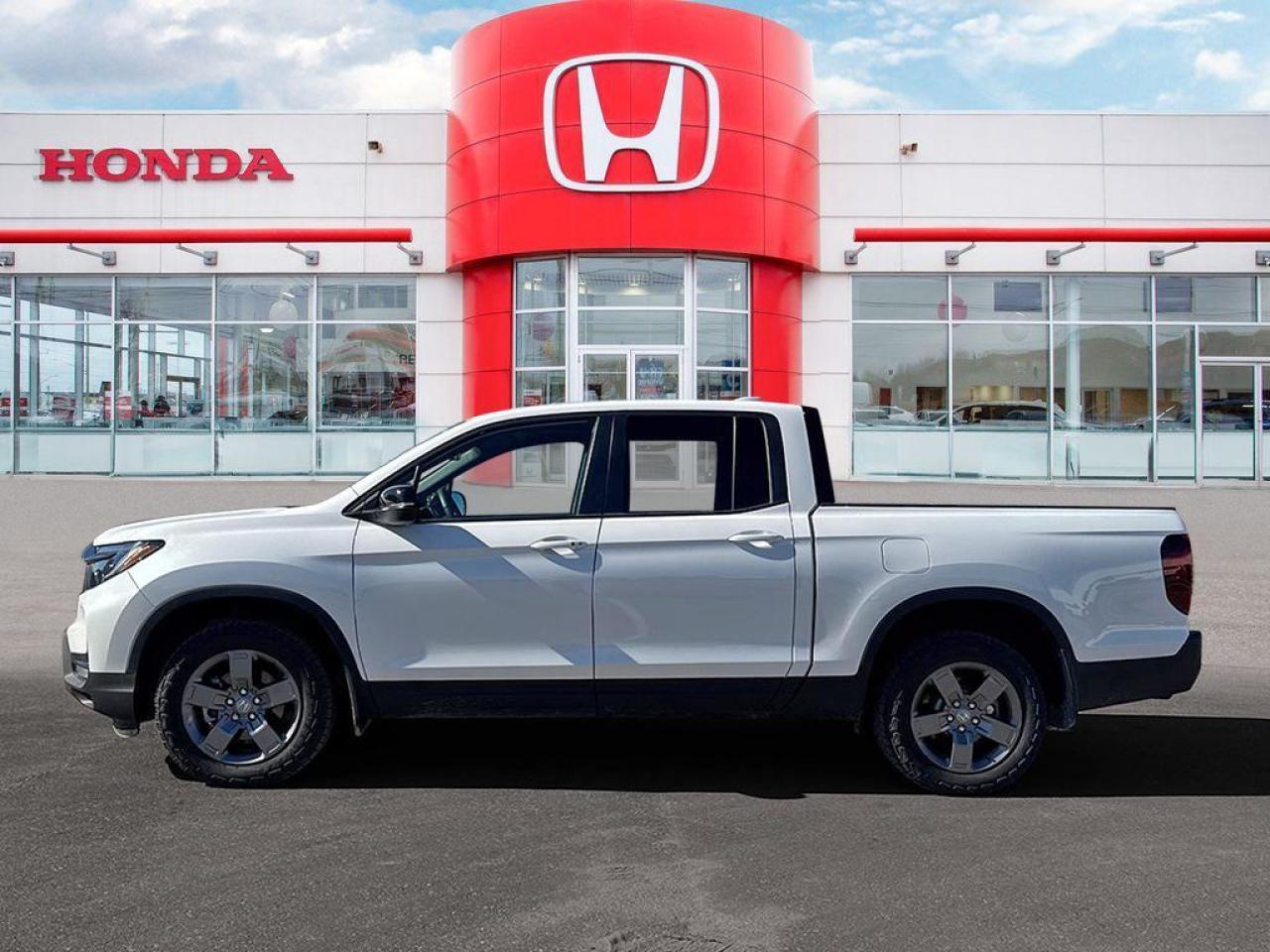 2025 Honda Ridgeline TrailSport Photo2