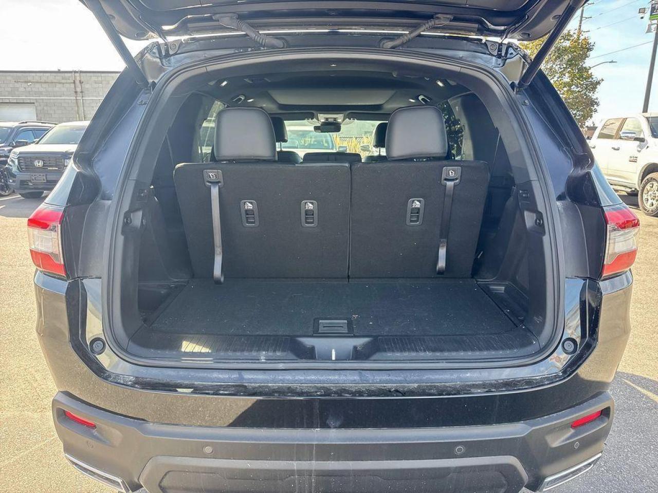 2025 Honda Pilot Black Edition Photo