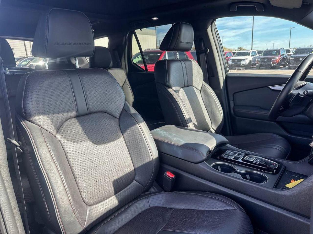 2025 Honda Pilot Black Edition Photo