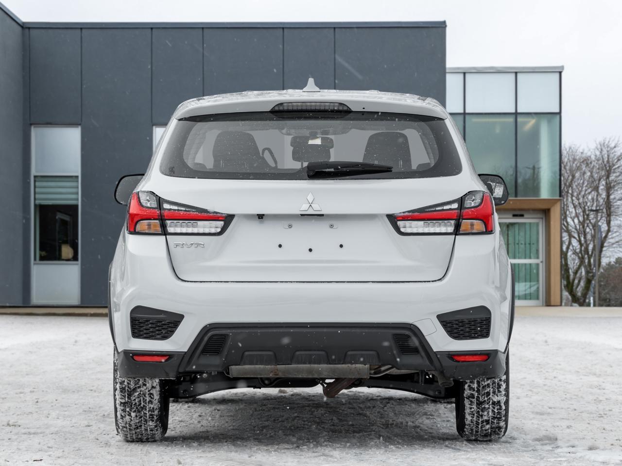 2022 Mitsubishi RVR ES FWD   CPO FINANCE RATES FOR AS LOW AS 0.90% Photo