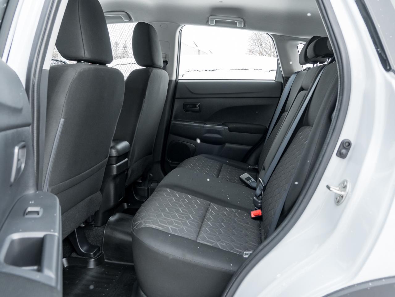 2022 Mitsubishi RVR ES FWD   CPO FINANCE RATES FOR AS LOW AS 0.90% Photo