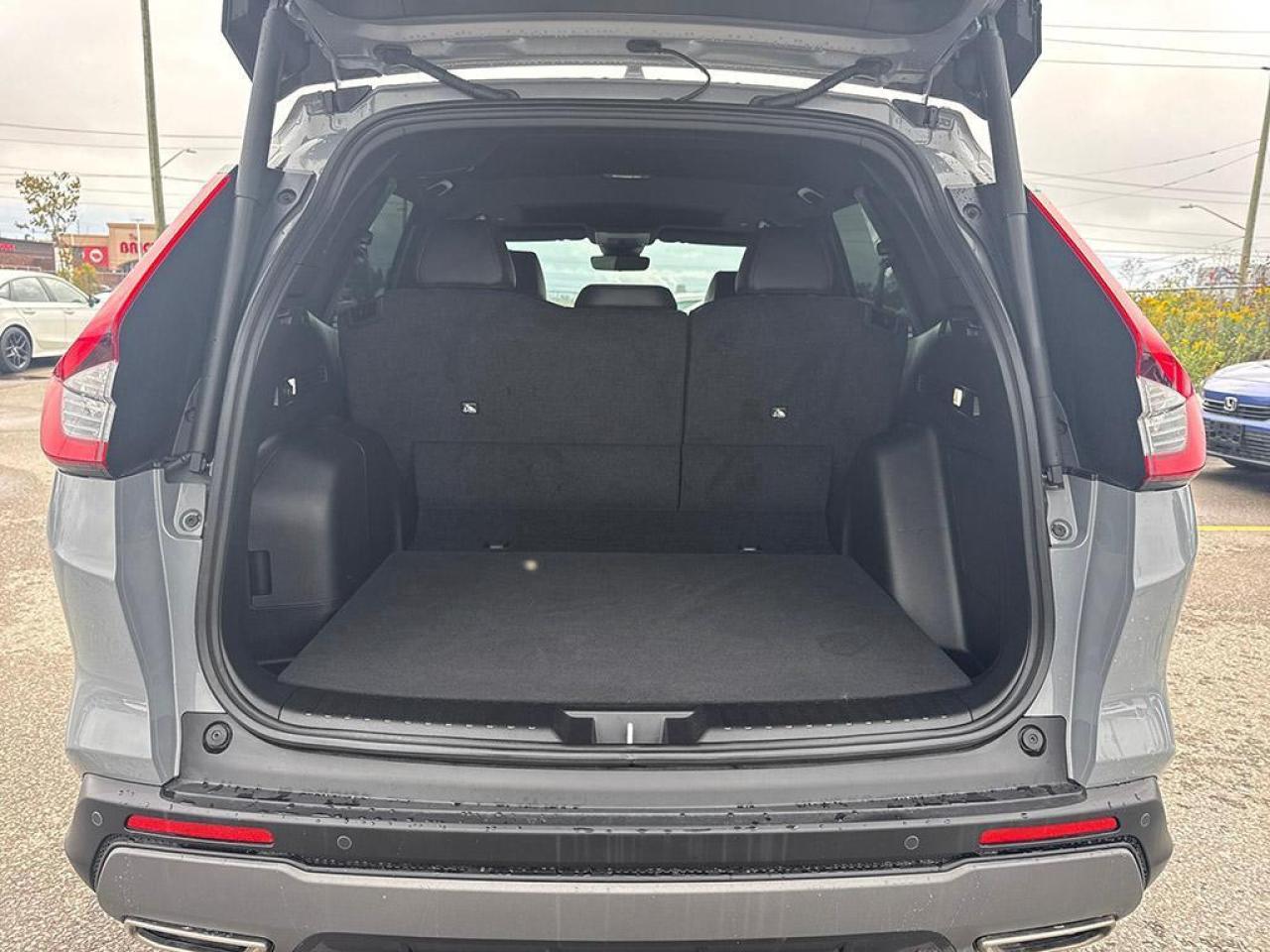 2025 Honda CR-V Hybrid Touring Photo