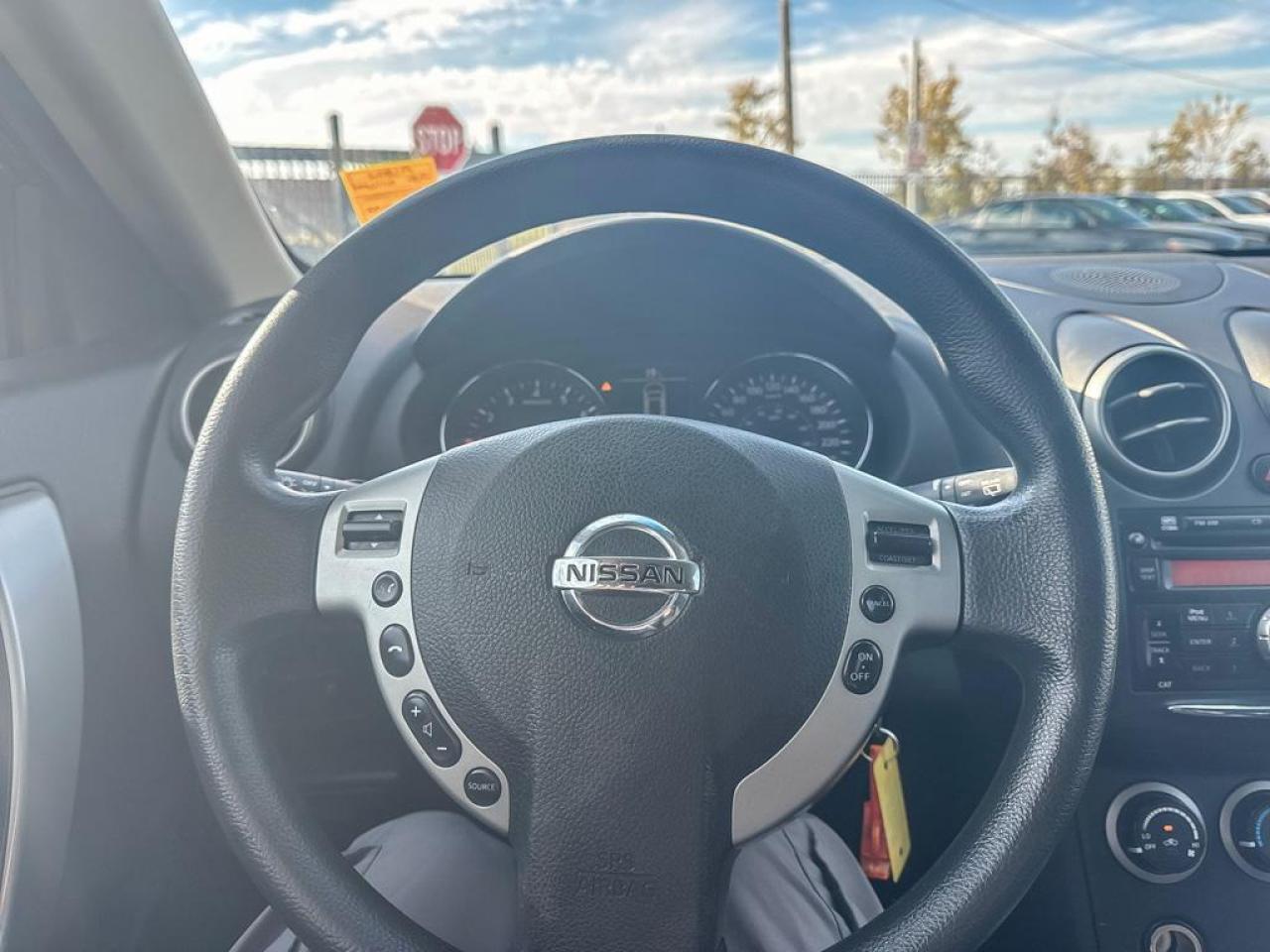 2012 Nissan Rogue S Photo