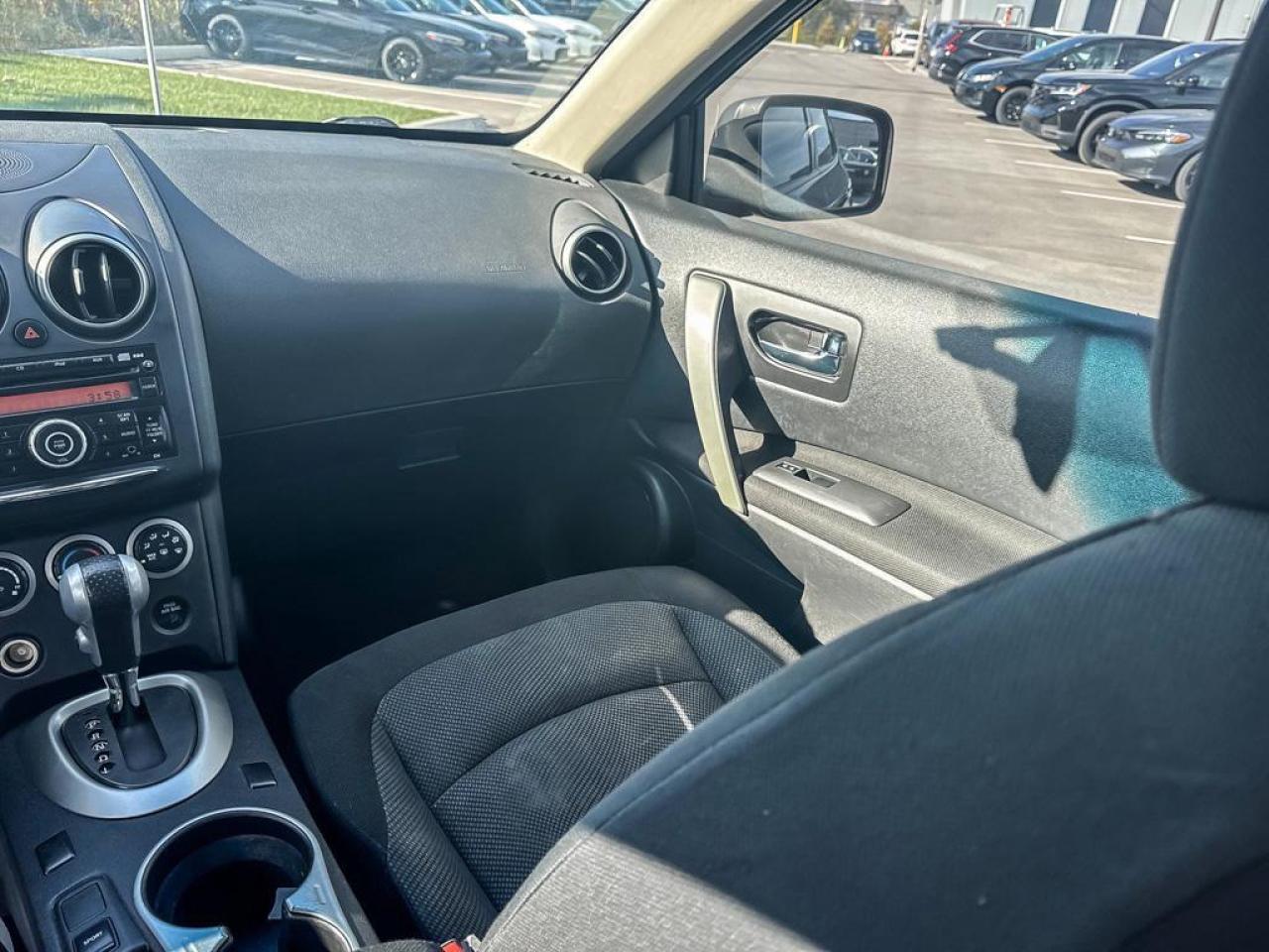 2012 Nissan Rogue S Photo