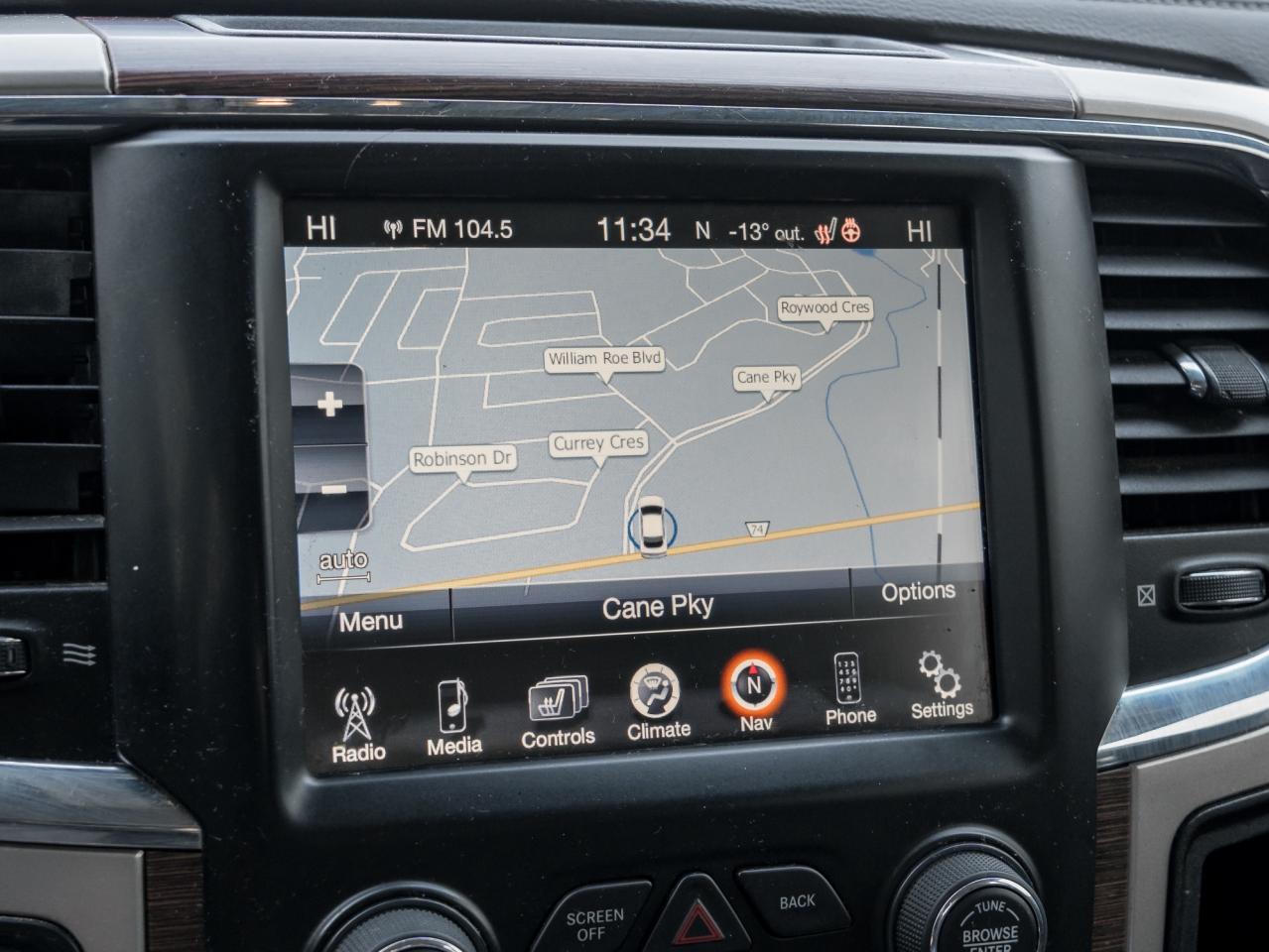 2015 RAM 1500 4WD Crew Cab Laramie ONE OWNER  NO ACIDENTS  AS IS Photo