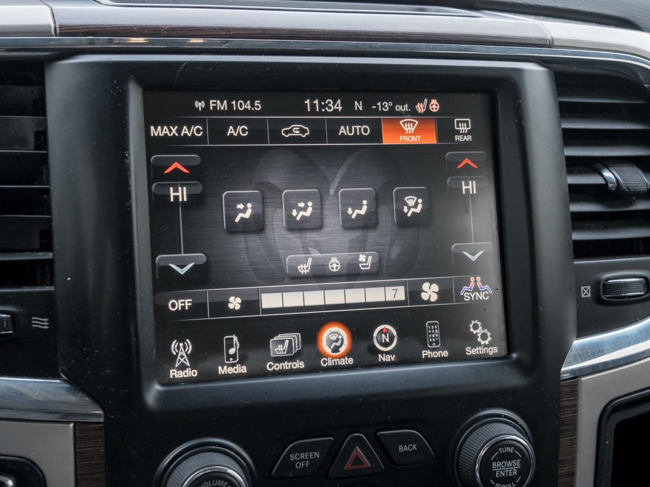 2015 RAM 1500 4WD Crew Cab Laramie ONE OWNER  NO ACIDENTS  AS IS Photo