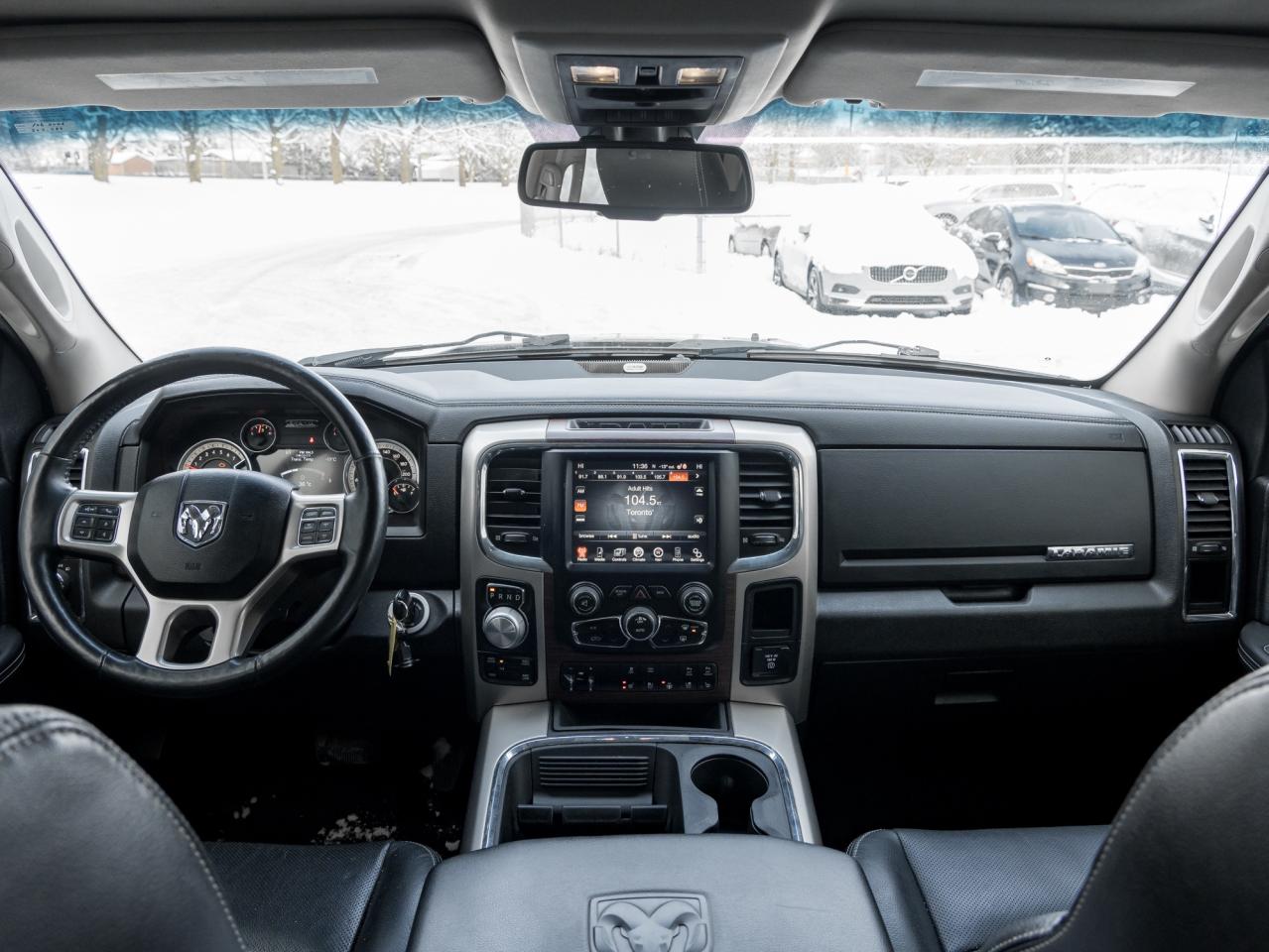 2015 RAM 1500 4WD Crew Cab Laramie ONE OWNER  NO ACIDENTS  AS IS Photo